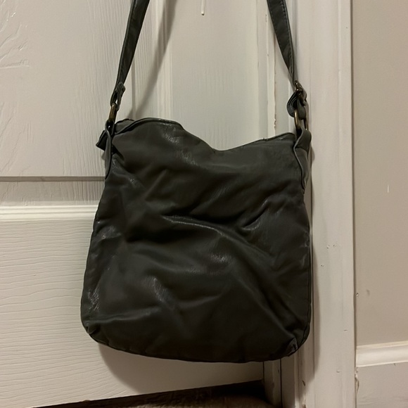 Slightly used. Shoulder purse. Gray. No tears. - Picture 2 of 4